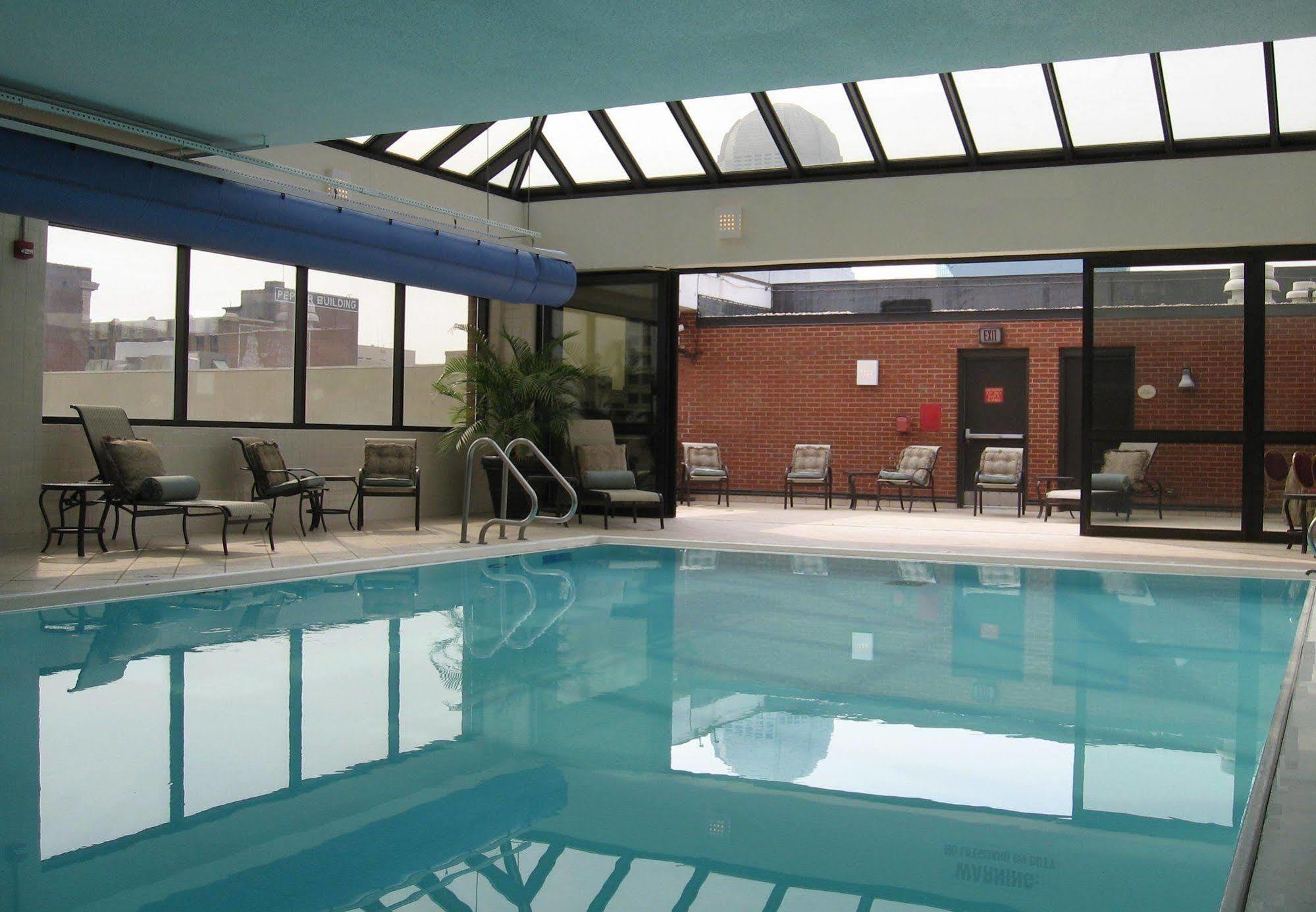 Winston-Salem Marriott Hotel Exterior foto